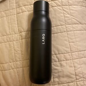 LARQ Self-Cleaning Water Bottle PureVis Black 17 oz. Insulated - FAB condition!